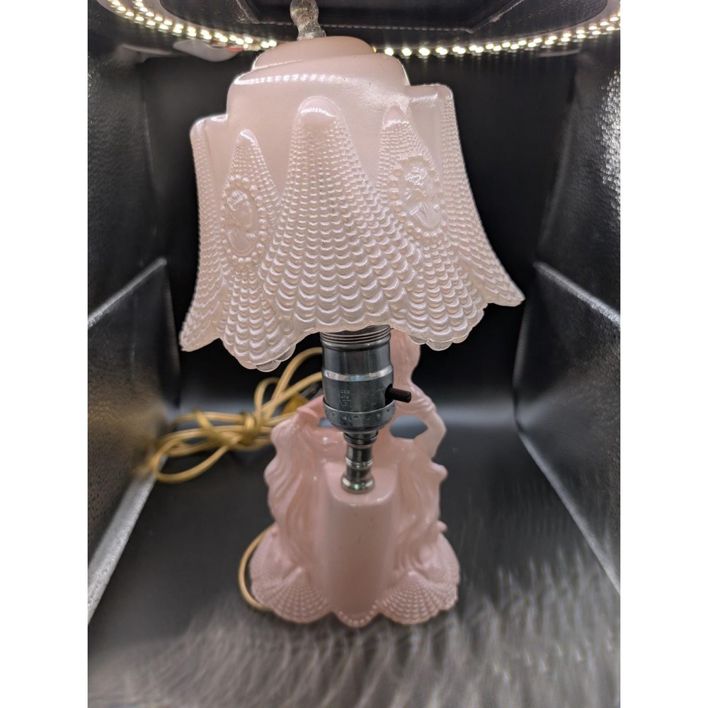 Vintage Pink Ballet Dancer glass boudoir lamp - Picture 4 of 6